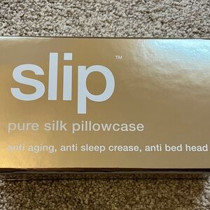 Slip Pure Silk Pillowcase with envelope closure